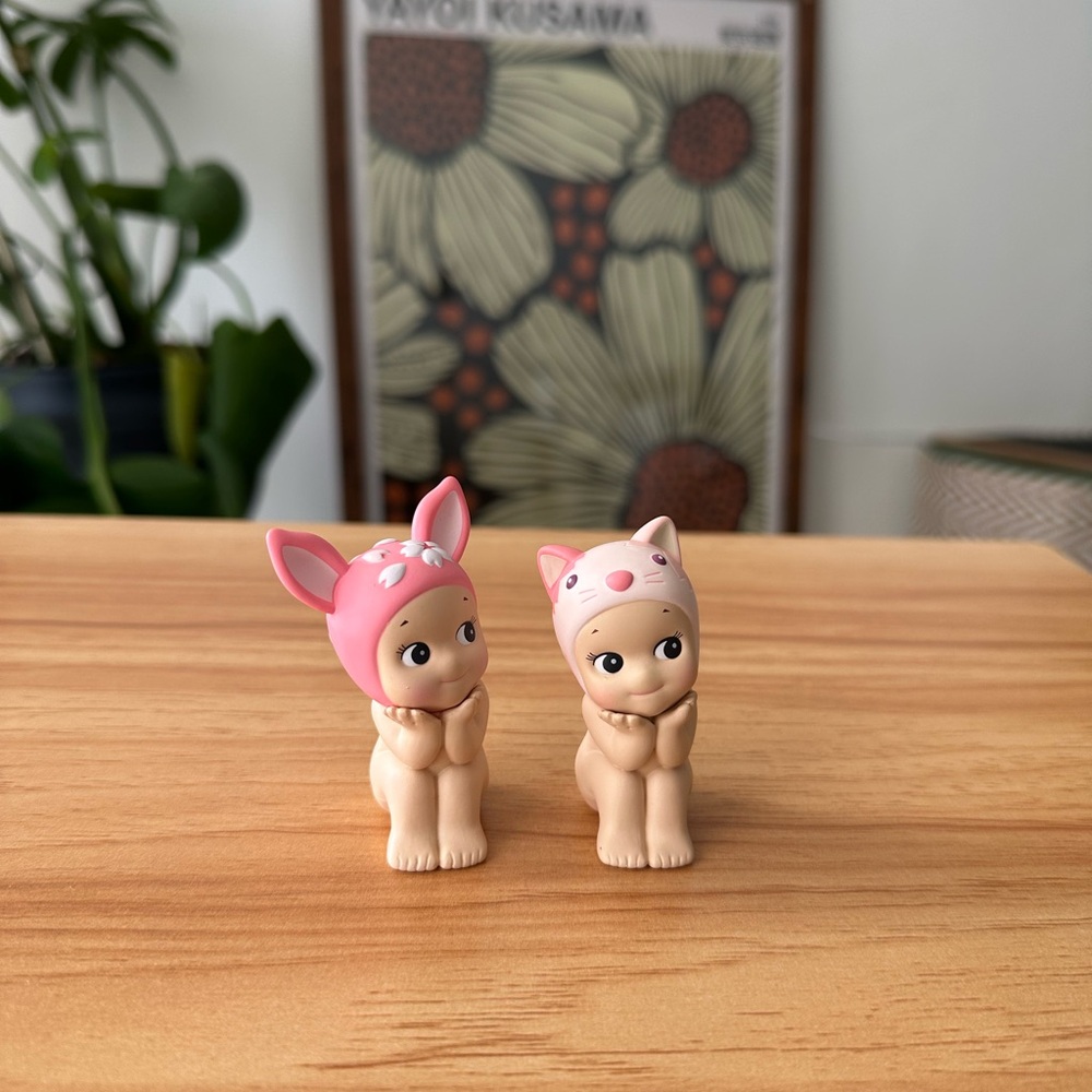 Authentic Sonny Angel Cherry Blossom 🌸 Cat and Fawn set